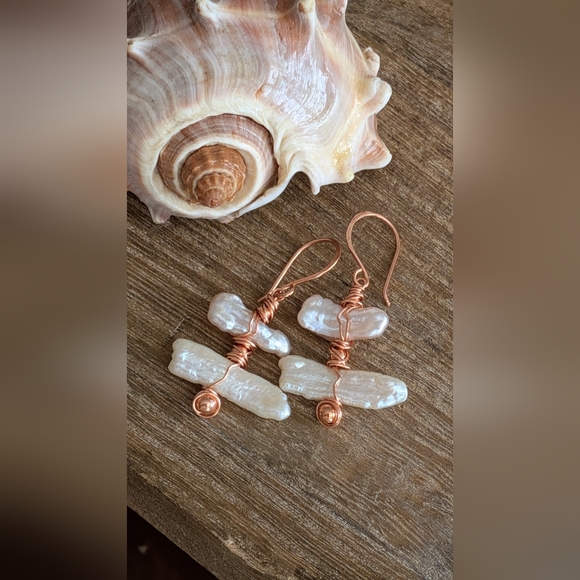 Biwa Pearl Earrings Artisan Copper Wrap Lightweight Coastal Style - Picture 13 of 14